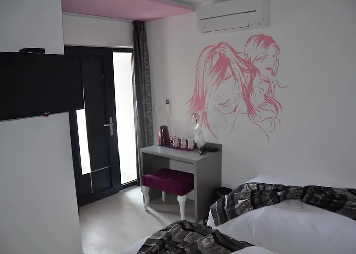 Downtown ゲストハウス モスタル