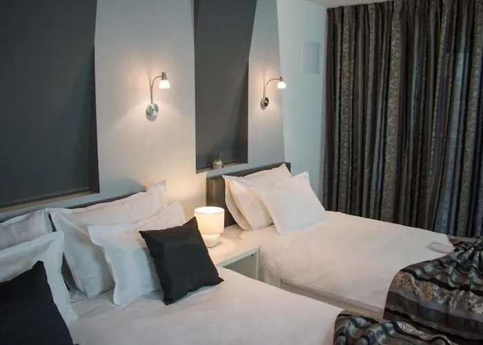 ゲストハウス Downtown 4*